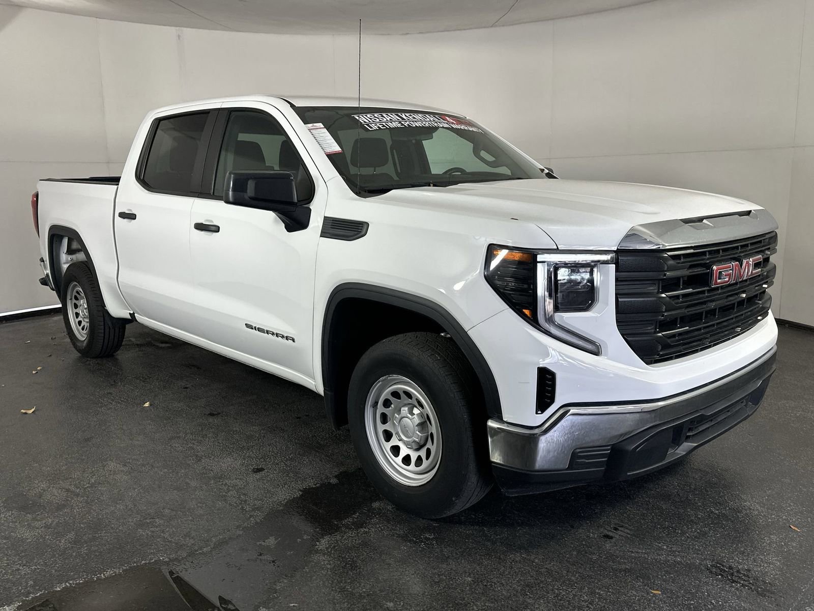 Used 2023 GMC Sierra 1500 Pro w/ Trailering Package image 2