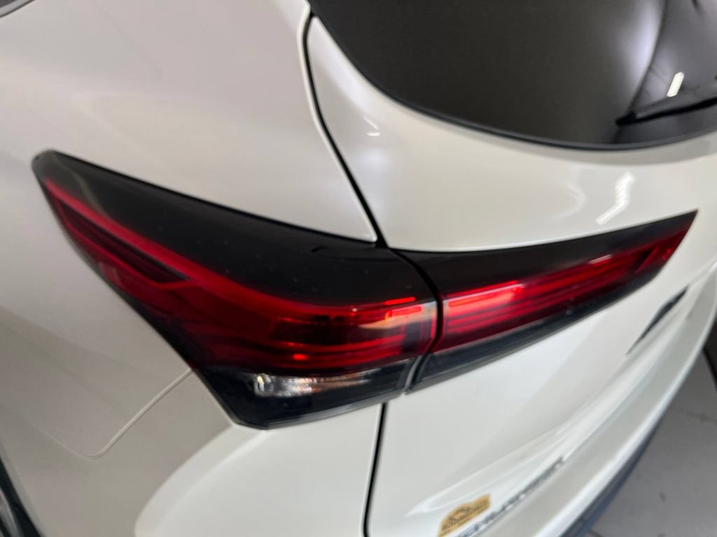 Used 2020 Toyota Highlander Limited AWD/4WD image 43