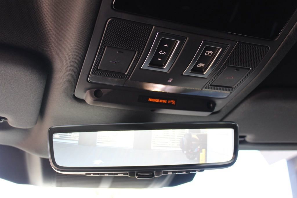 Used 2024 Land Rover Defender 130 Outbound image 31