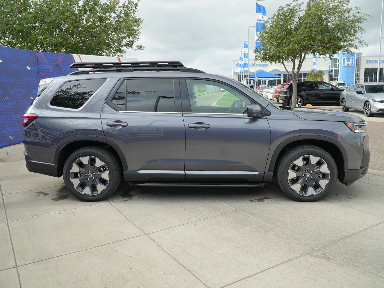 New 2026 Honda Pilot Elite image 4