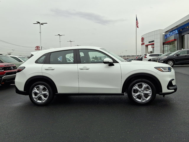 Certified 2025 Honda HR-V LX image 7