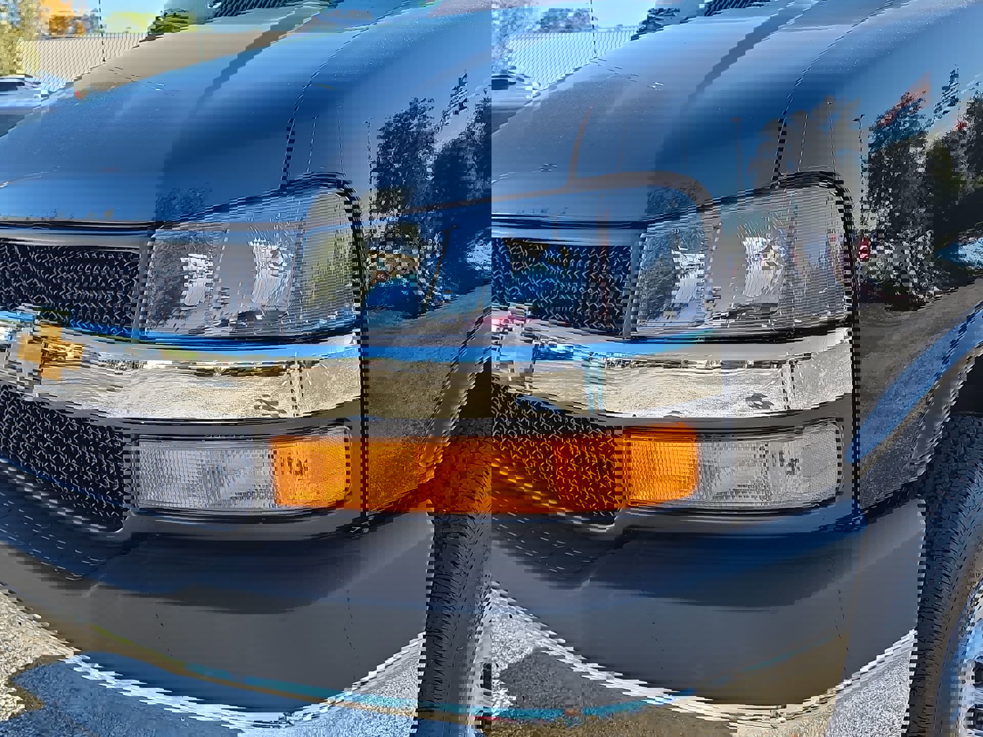 New 2025 Chevrolet Express 2500 w/ Driver Convenience Package image 7