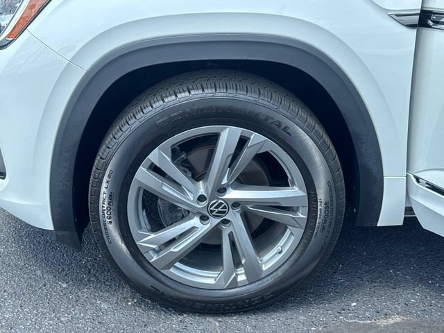 Used 2024 Volkswagen Atlas Cross Sport SEL R-Line AWD/4WD image 28