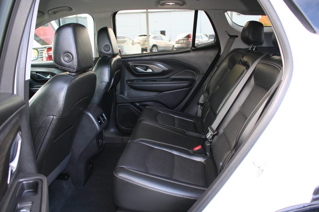 Used 2023 GMC Terrain SLT image 21