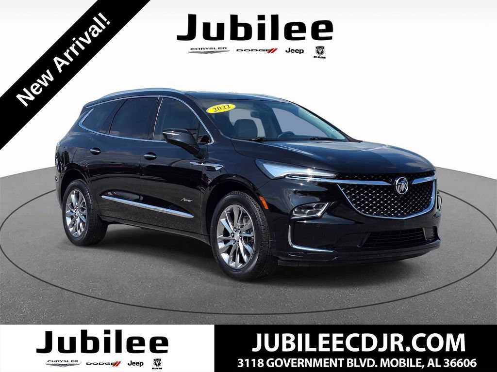 Used 2022 Buick Enclave Avenir w/ Avenir Technology Package FWD image 1