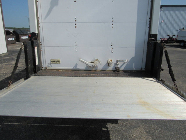 Used 2021 Chevrolet Express 3500 RWD image 18