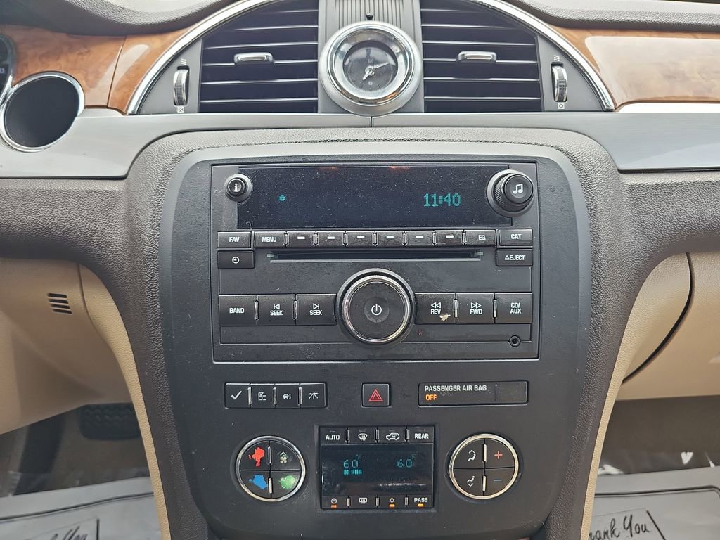 Used 2011 Buick Enclave CXL w/ Trailering Provision Package FWD image 27