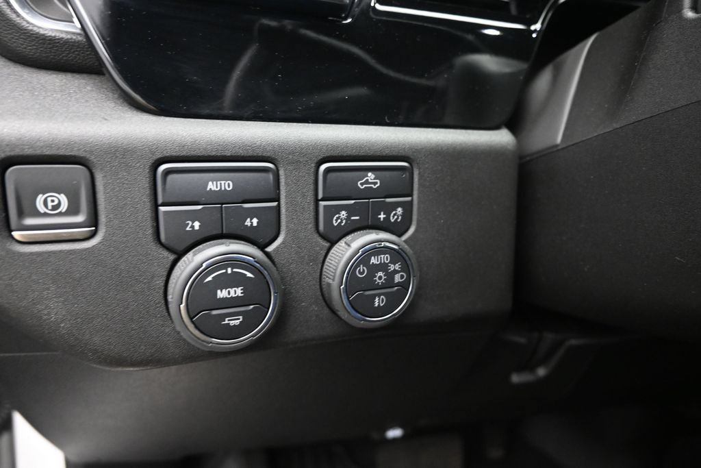 Used 2026 Chevrolet Silverado 1500 RST AWD/4WD image 20