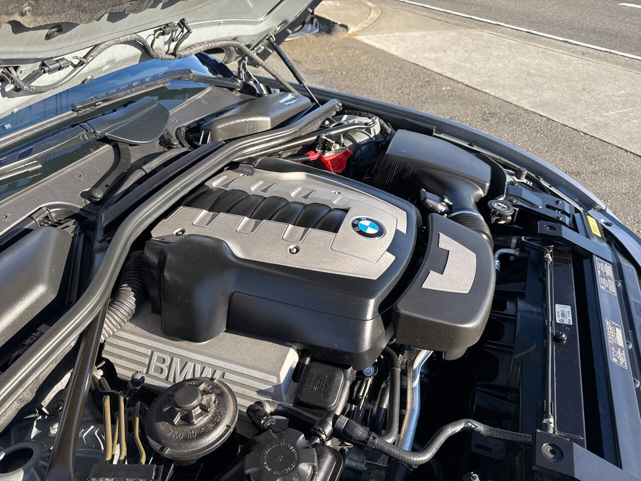 Used 2006 BMW 650i Convertible image 12