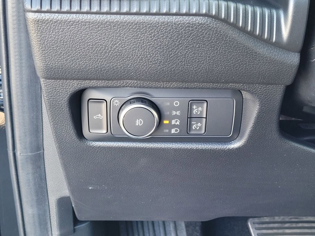New 2025 Ford Ranger XLT w/ Equipment Group 301A High image 46