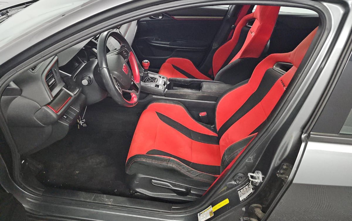 Used 2019 Honda Civic Type R image 7