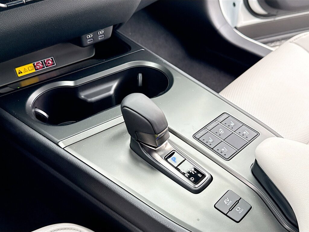 New 2025 Lexus UX 300h AWD image 11