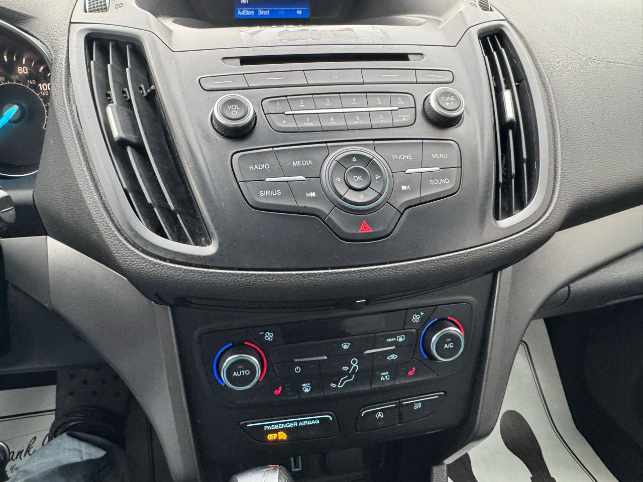 Used 2017 Ford Escape SE w/ SE Cold Weather Package AWD/4WD image 22