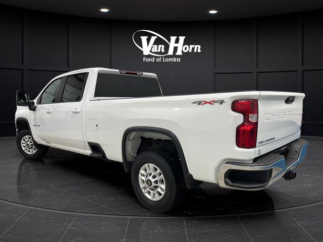 Used 2024 Chevrolet Silverado 2500 LT AWD/4WD image 5