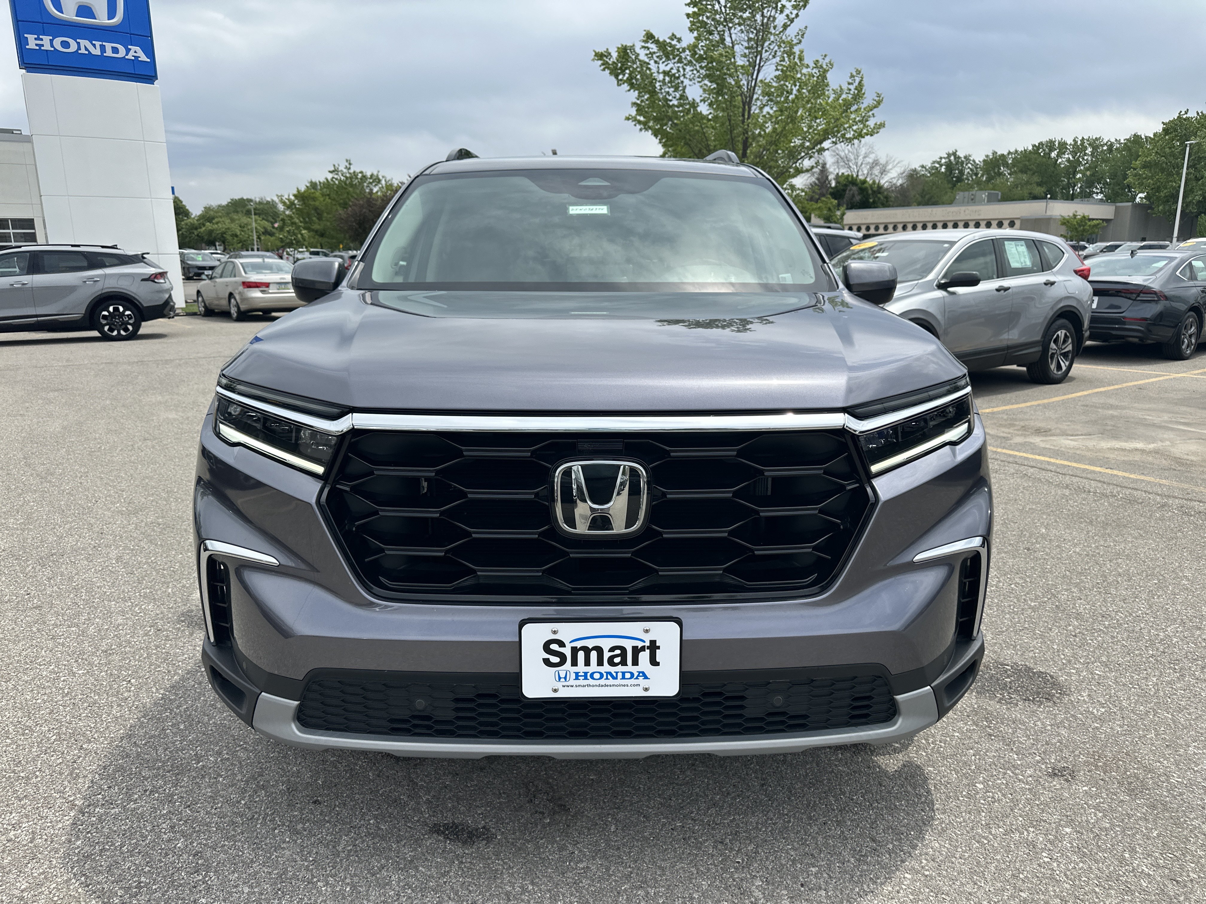 Used 2023 Honda Pilot Touring image 8