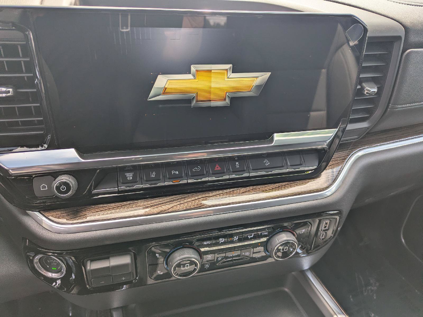 New 2026 Chevrolet Silverado 2500 LT w/ Trail Boss Package AWD/4WD image 38