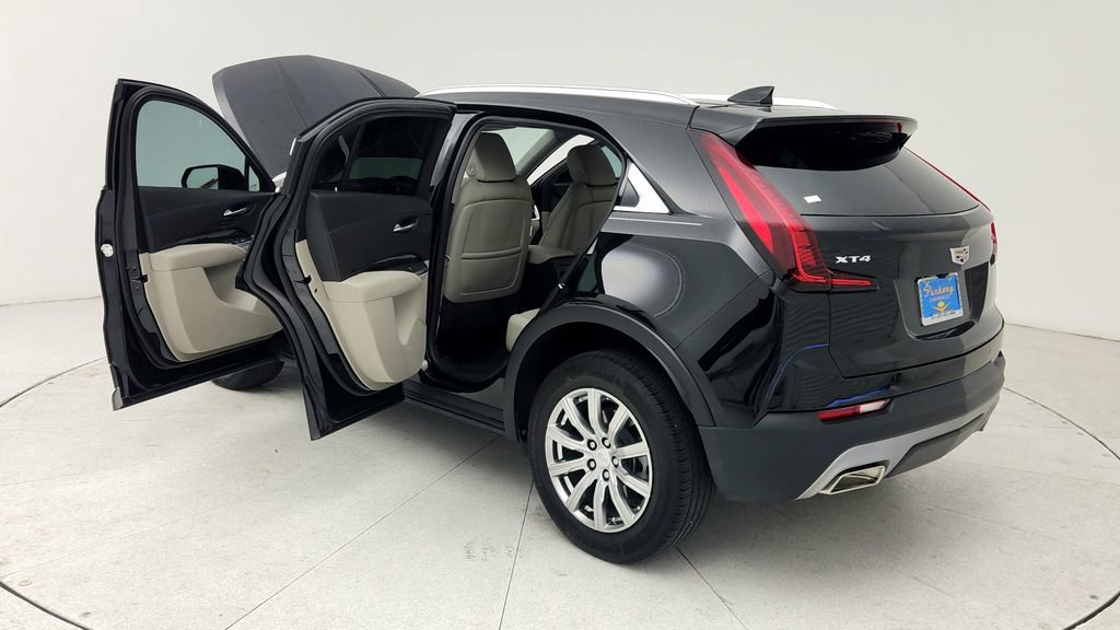 Certified 2023 Cadillac XT4 Premium Luxury w/ Cold Weather Package image 12