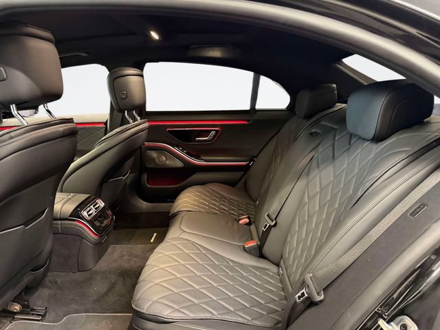Certified 2025 Mercedes-Benz S 580e 4MATIC Sedan image 12