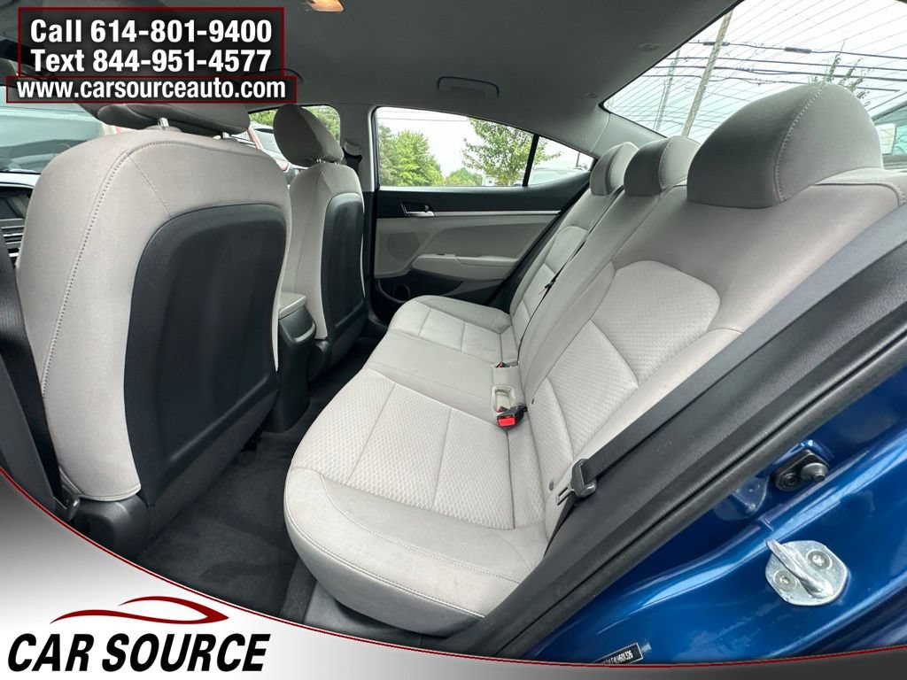 Used 2020 Hyundai Elantra SE FWD image 7