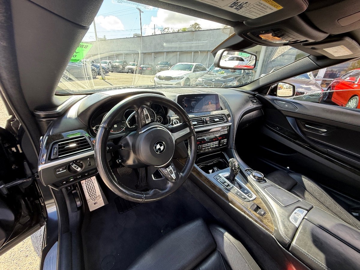 Used 2017 BMW 650i Convertible RWD image 16