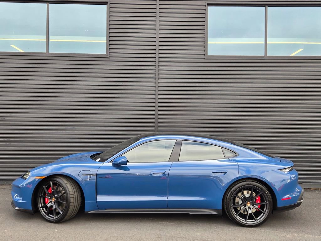 New 2026 Porsche Taycan GTS AWD/4WD image 3