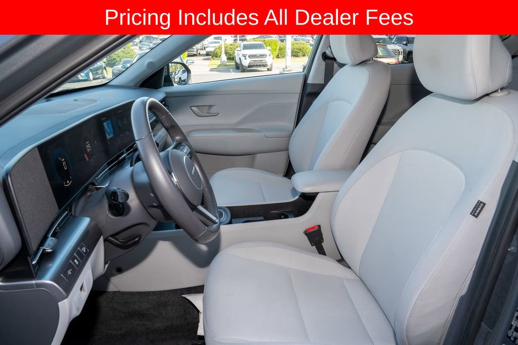 Used 2025 Hyundai Kona SEL FWD image 10