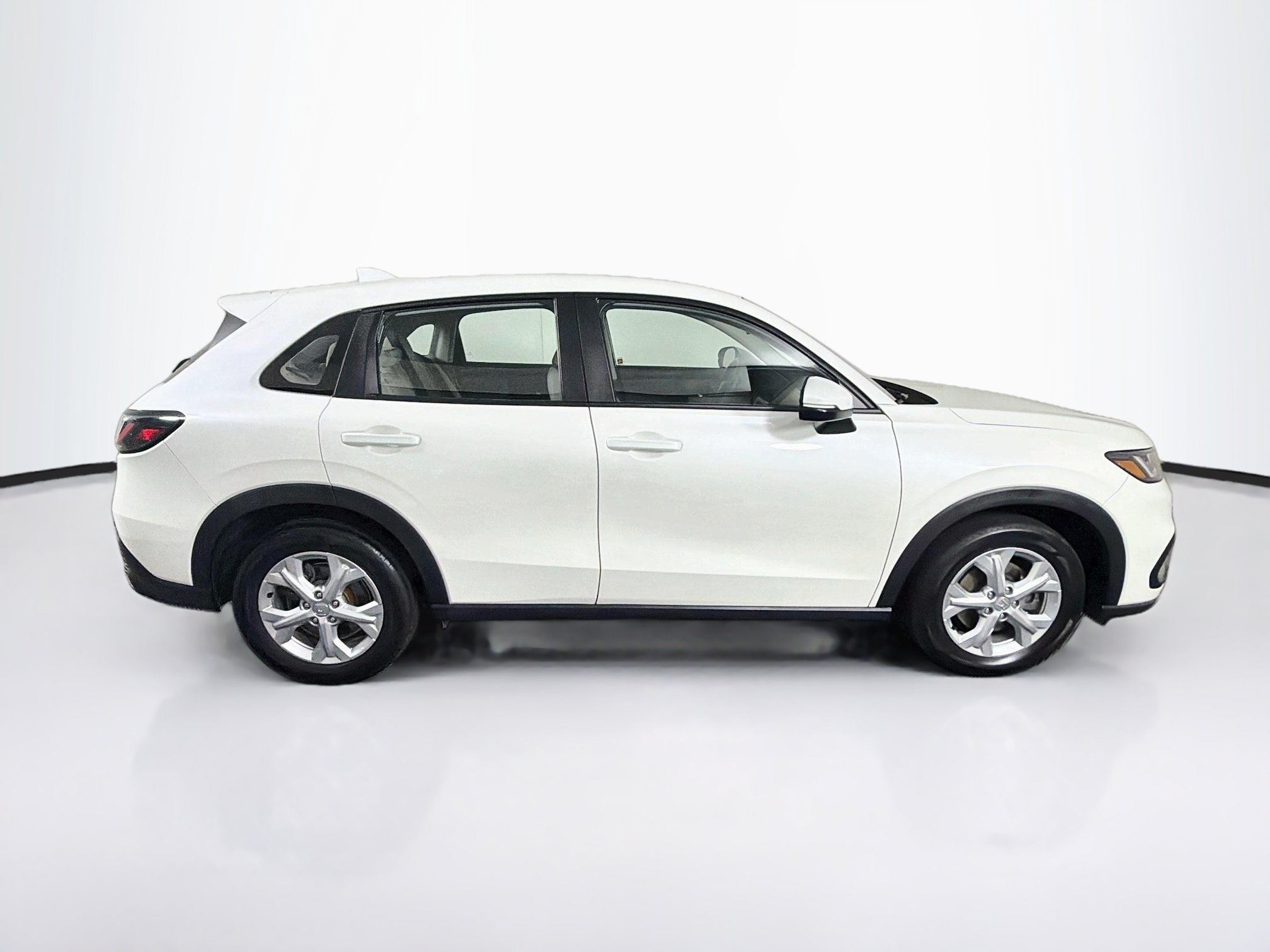 Used 2024 Honda HR-V LX image 10