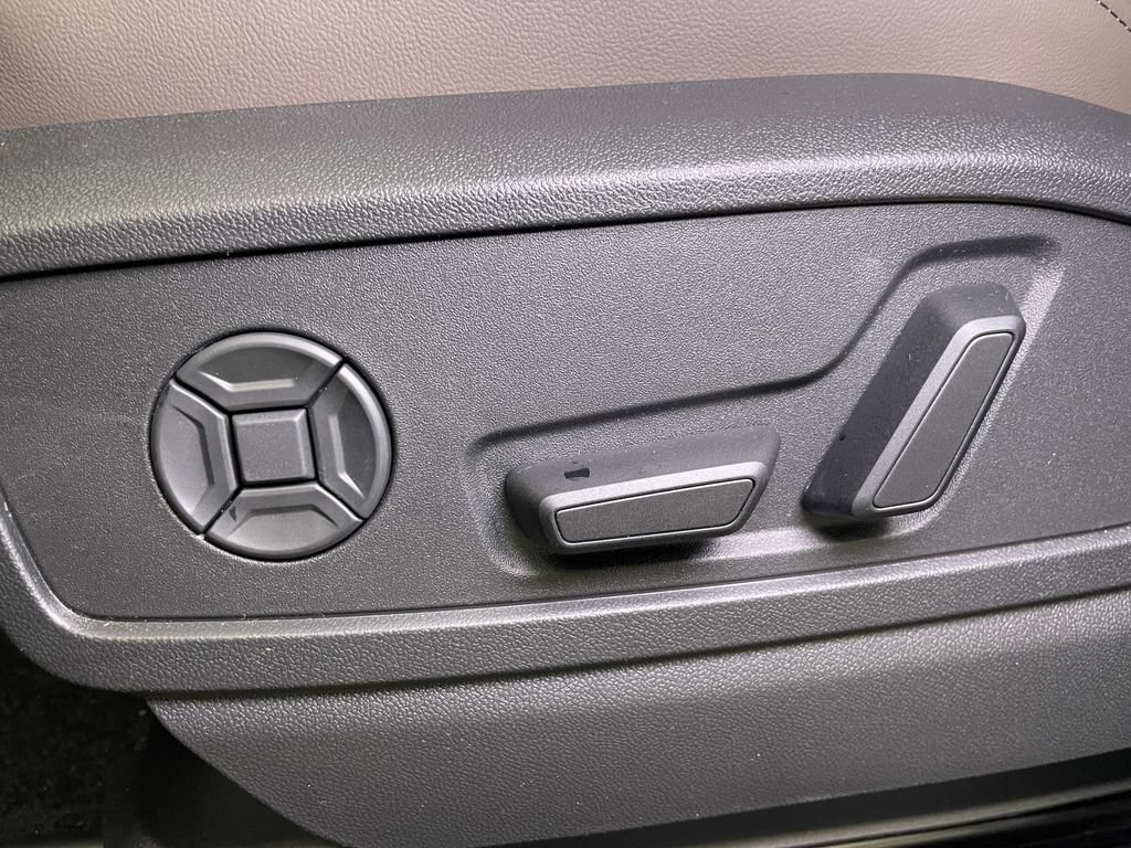 New 2026 Audi Q5 Premium Plus AWD/4WD image 17