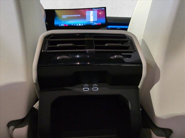 Used 2026 BMW 530i xDrive image 17