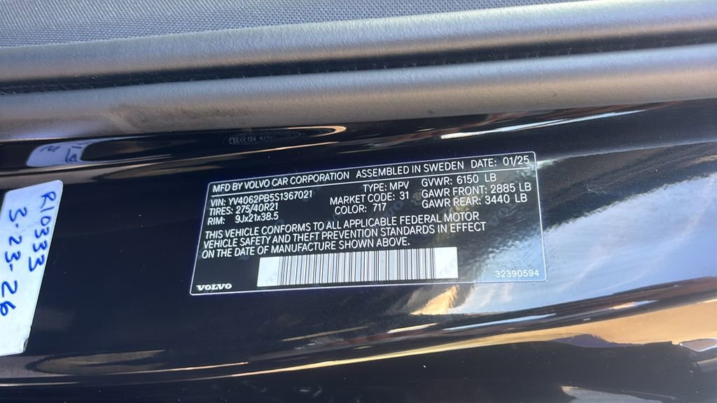 Certified 2025 Volvo XC90 B6 Plus AWD/4WD image 33