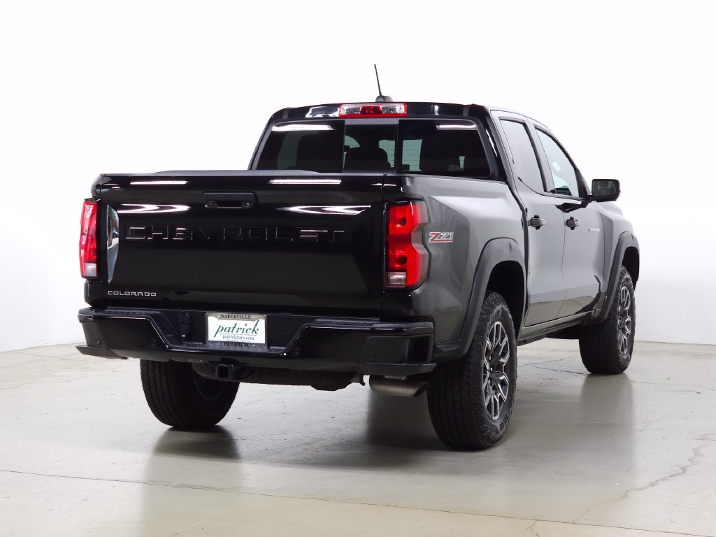 Used 2024 Chevrolet Colorado Z71 w/ Z71 Convenience Package 2 AWD/4WD image 6