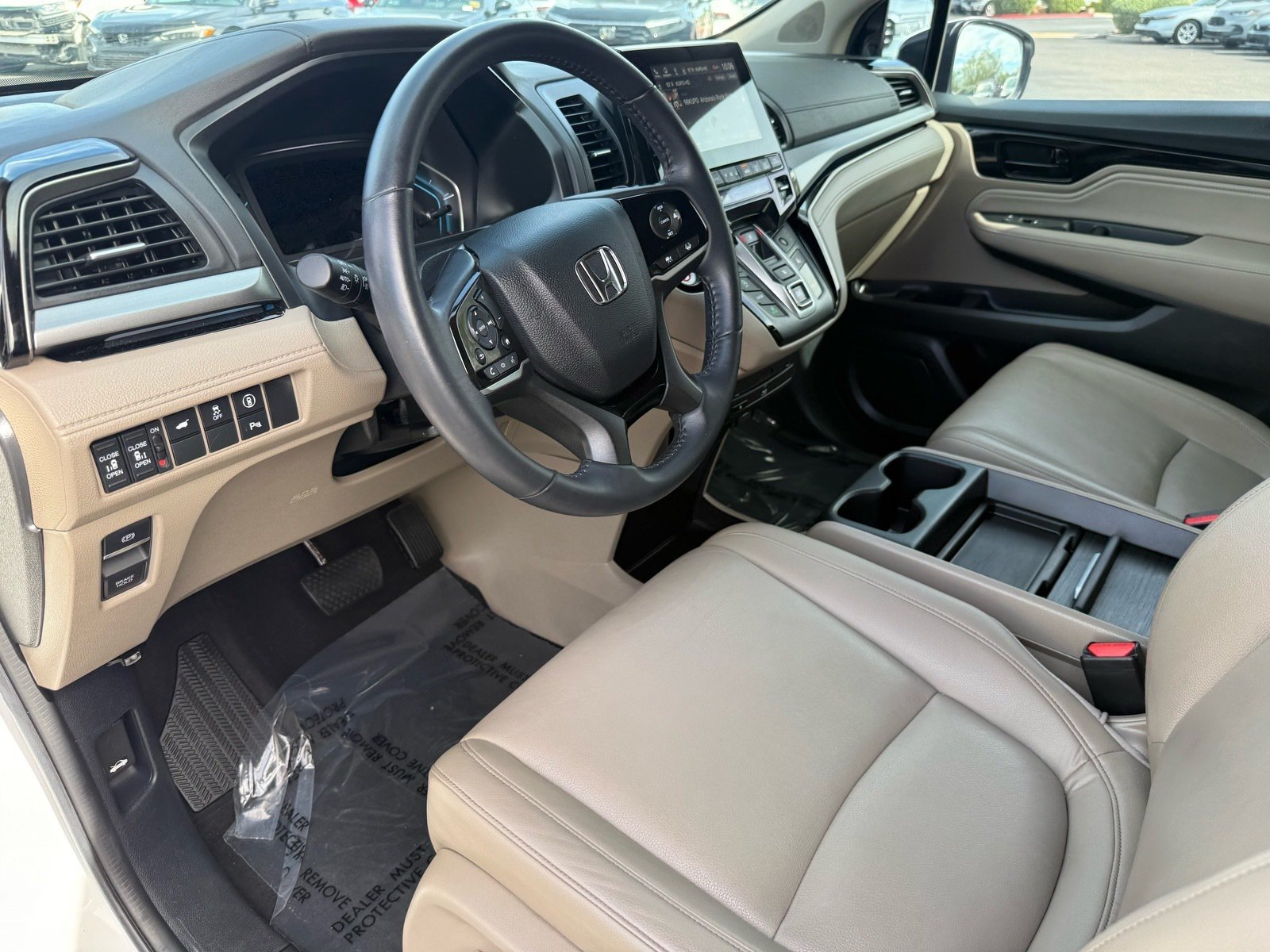 Used 2024 Honda Odyssey Touring image 12