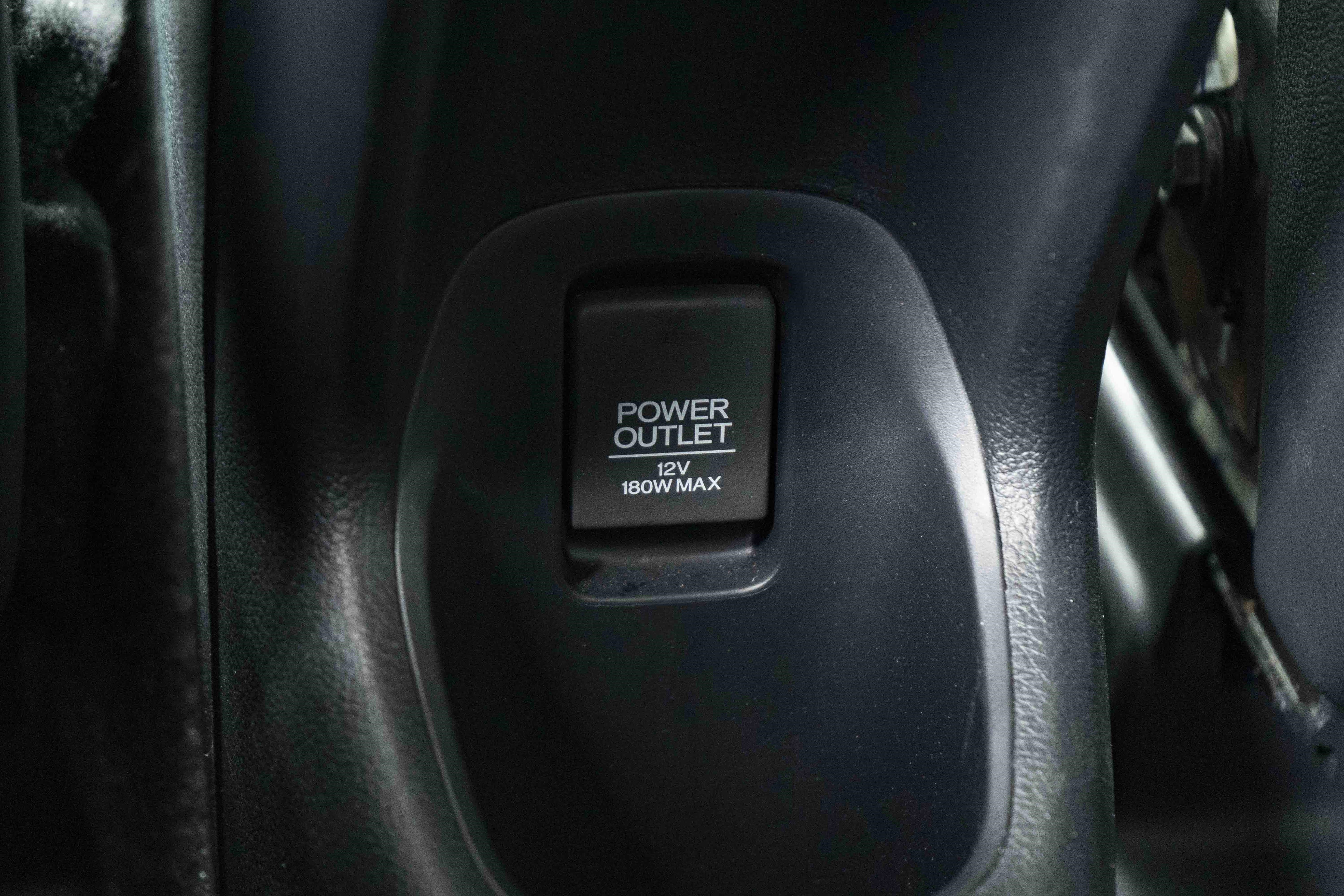 Used 2022 Honda HR-V LX image 37