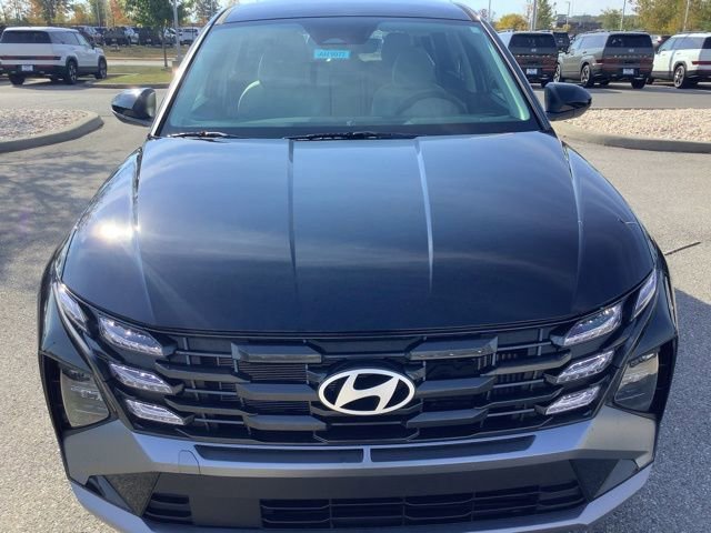 New 2026 Hyundai Tucson Blue SE image 2