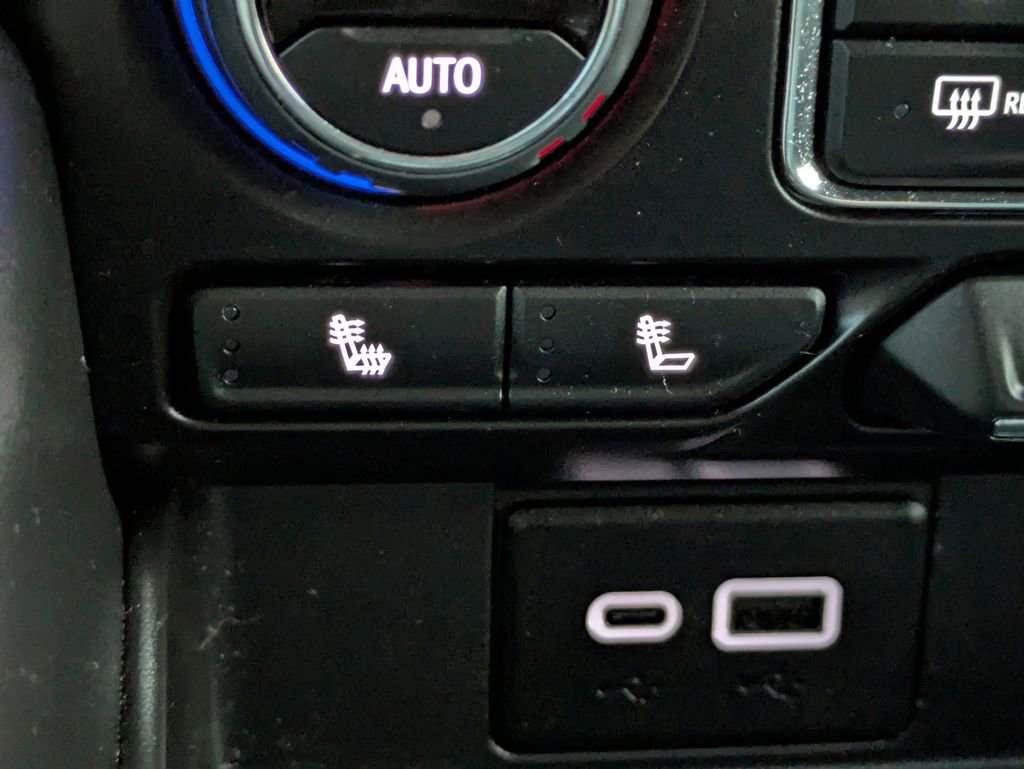 Used 2024 Chevrolet Tahoe RST w/ Luxury Package image 25