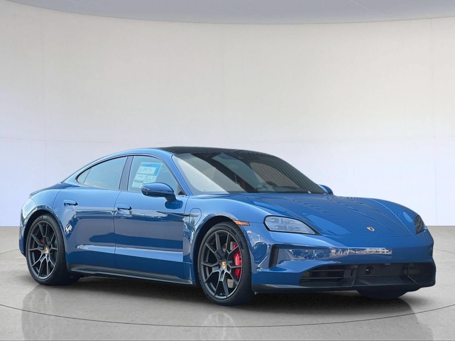 New 2026 Porsche Taycan GTS AWD/4WD image 10