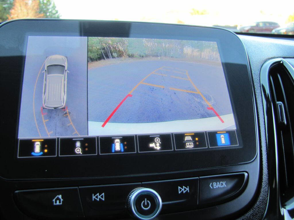 Used 2024 Chevrolet Equinox RS image 41