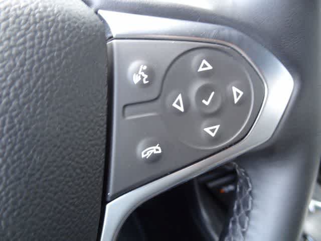 Used 2023 Chevrolet Traverse LT FWD image 22