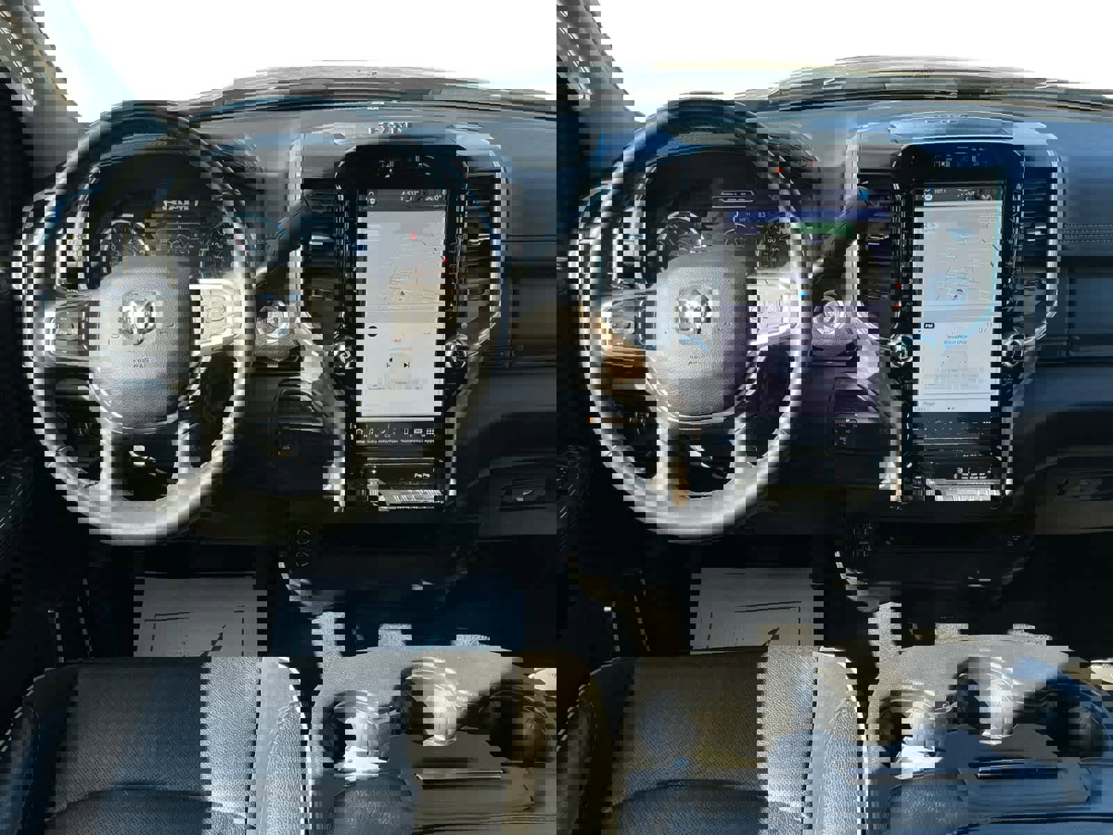 Used 2024 RAM 2500 Laramie w/ Safety Group image 10