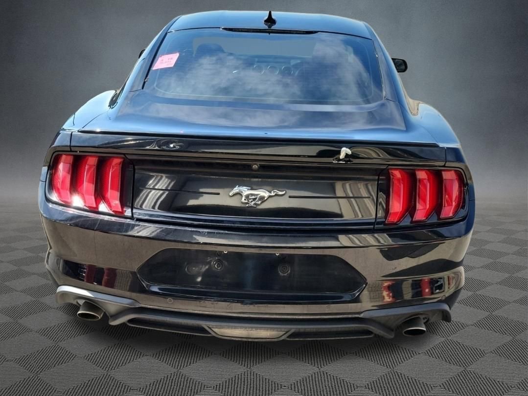 Used 2020 Ford Mustang Premium w/ Equipment Group 201A RWD image 4