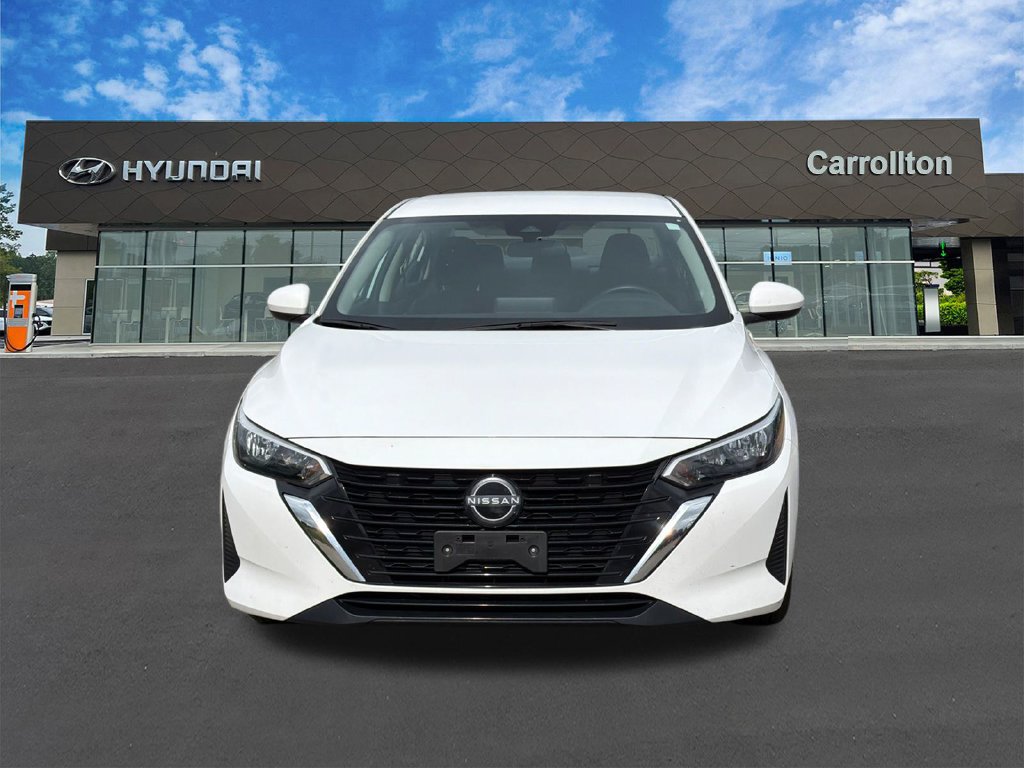 Used 2024 Nissan Sentra SV FWD image 2