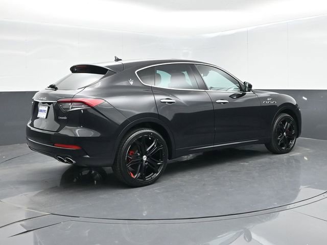 Used 2023 Maserati Levante GT AWD/4WD image 8