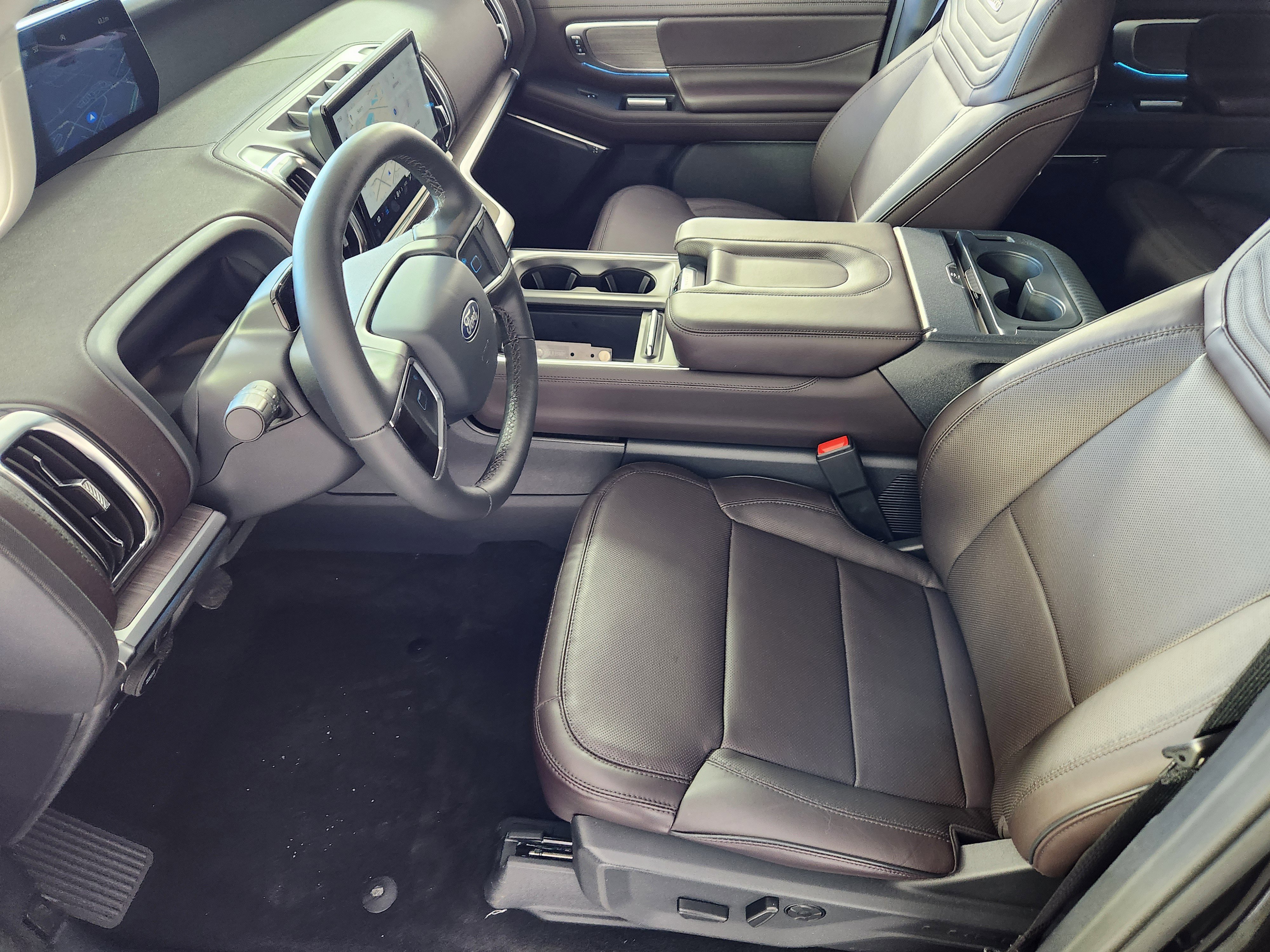 New 2026 Ford Expedition Max Platinum w/ Platinum Ultimate Package image 11