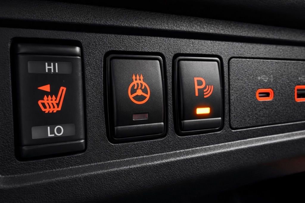 Used 2024 Nissan Frontier PRO-4X w/ Pro Convenience Package image 25
