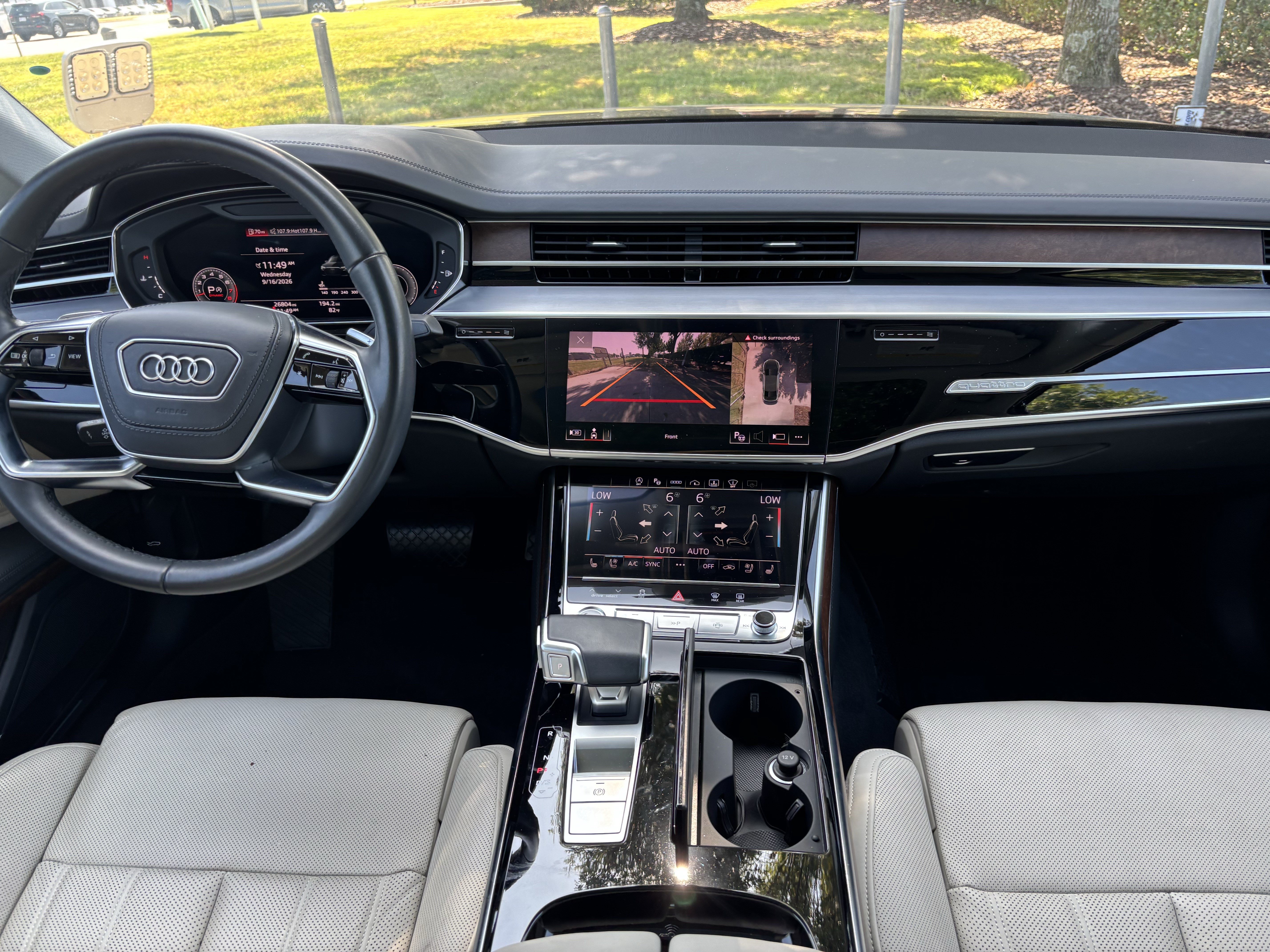 Used 2023 Audi A8 L 3.0T AWD/4WD image 33