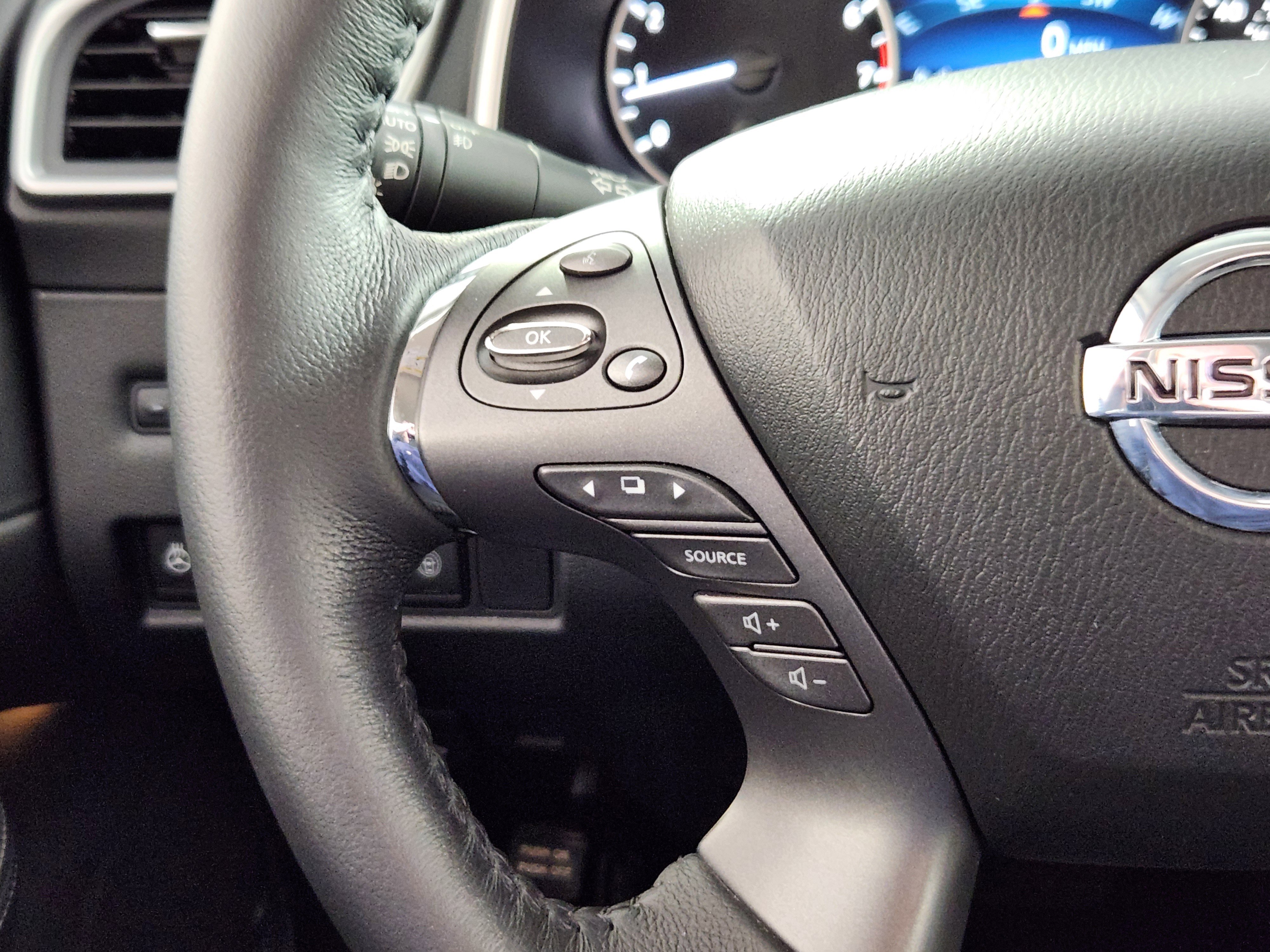 Used 2020 Nissan Murano SL image 18