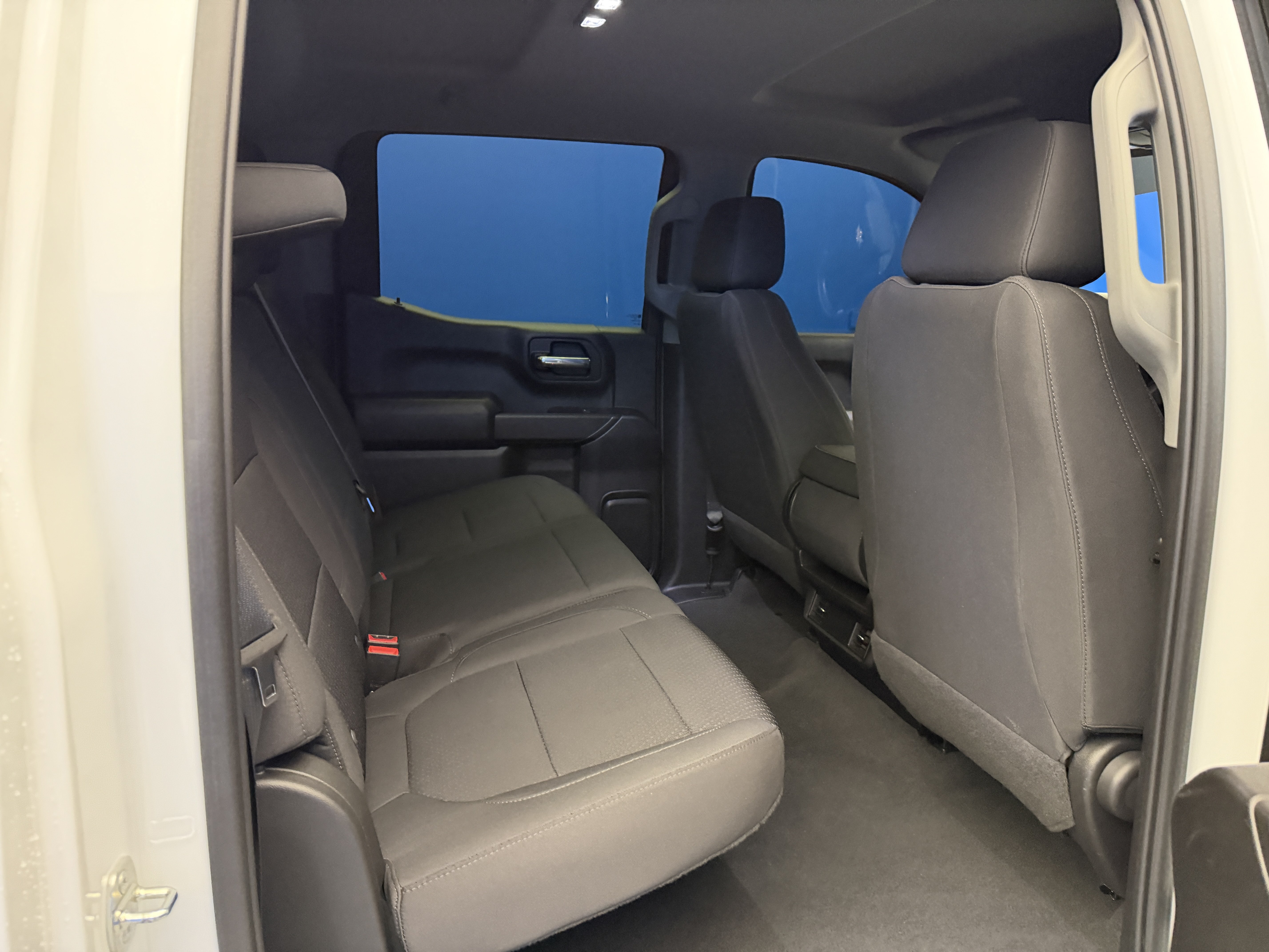 Used 2022 Chevrolet Silverado 1500 Custom AWD/4WD image 24