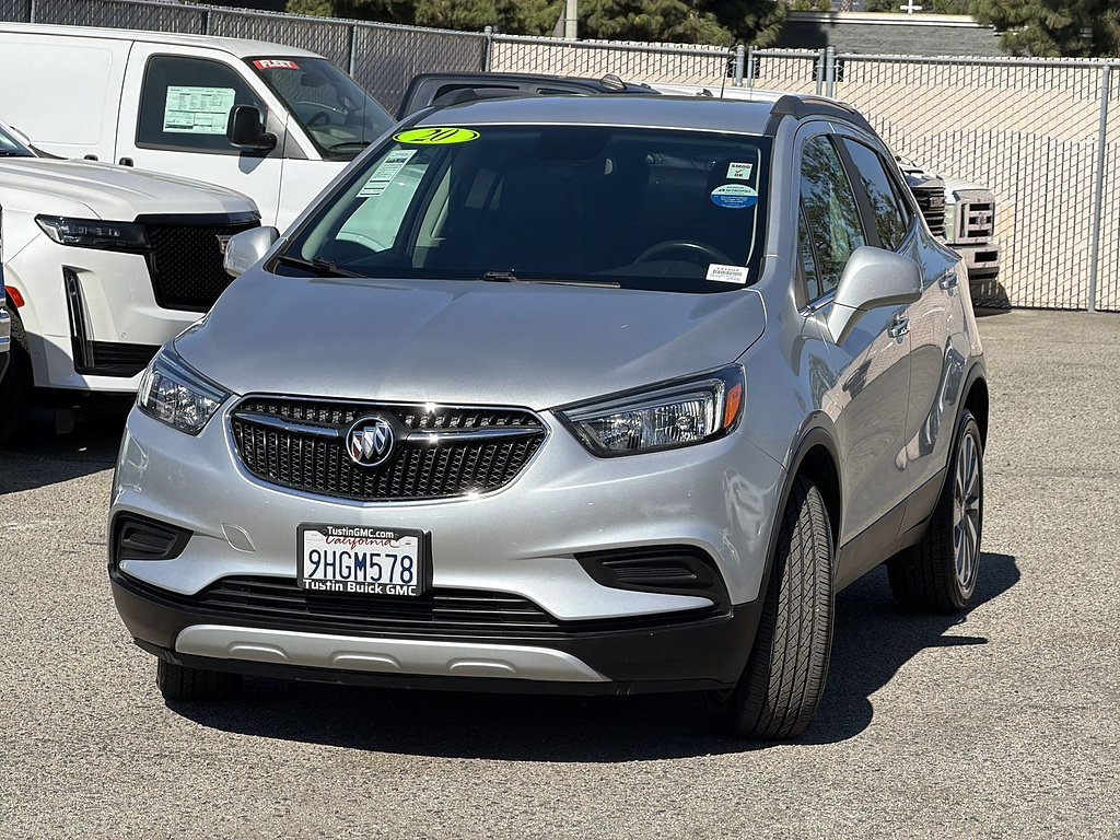 Used 2020 Buick Encore Preferred FWD image 3