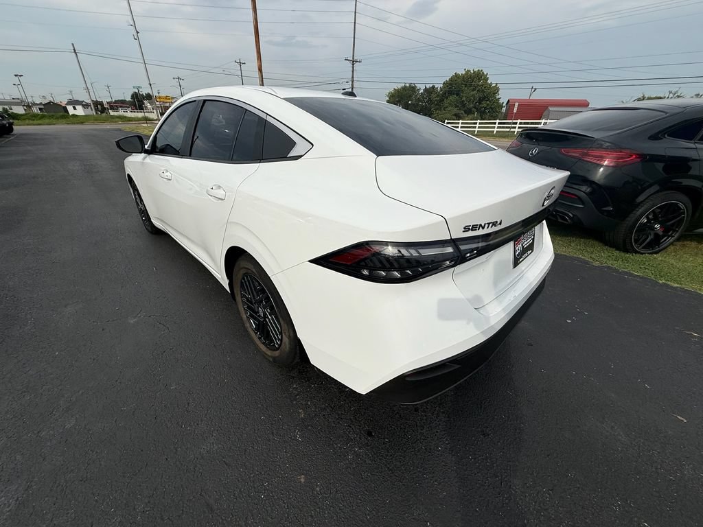 Used 2026 Nissan Sentra SV w/ SV Convenience Package FWD image 6