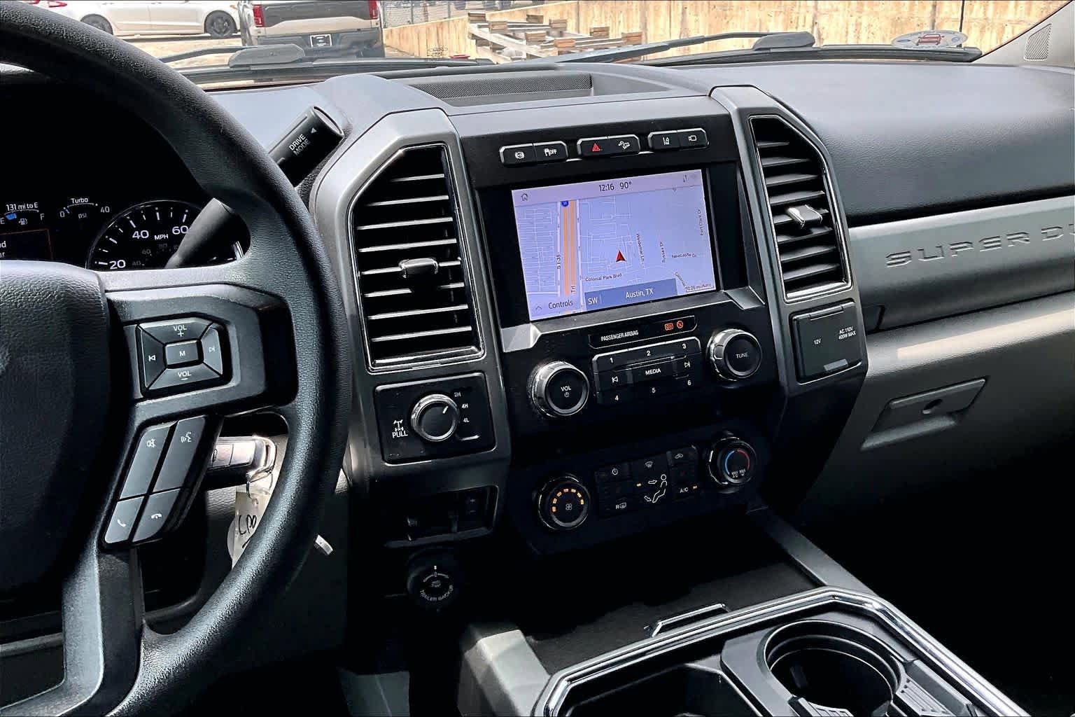 Used 2020 Ford F250 XLT w/ XLT Premium Package AWD/4WD image 7